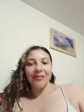 Snapshot of Angelika_Clauss chatting on 7, 7, 2026 Angelika Clauss online show from 7, 7, 2026