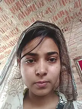 Snapshot of Simran_143 chatting on 18, 6, 2026 Simran 143 online show from 18, 6, 2026