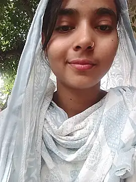 Snapshot of Simran_143 chatting on 30, 7, 2026 Simran 143 online show from 30, 7, 2026
