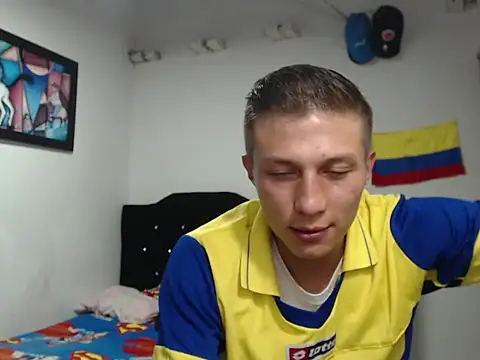 Snapshot of Stiiveen777 chatting on 4, 7, 2026 Stiiveen777 online show from 4, 7, 2026