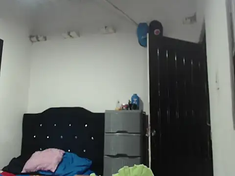 Snapshot of Stiiveen777 chatting on 7, 7, 2026 Stiiveen777 online show from 7, 7, 2026