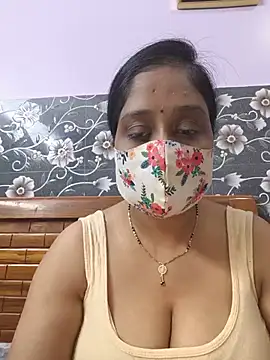 Snapshot of Garimaa_Cherry chatting on 7, 8, 2026 Garimaa Cherry online show from 7, 8, 2026