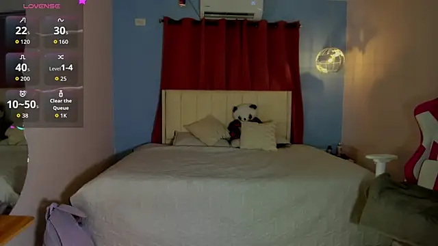 Snapshot of Alizzon_blake chatting on 10, 7, 2026 Alizzon blake online show from 10, 7, 2026