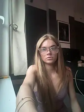 TaliaWhiteX online show from 27, 6, 2026