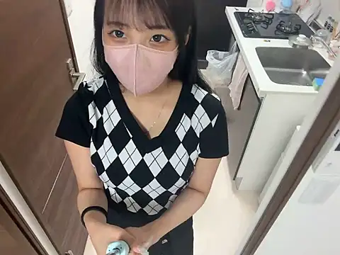 Snapshot of ohuton_love chatting on 7, 7, 2026 ohuton love online show from 7, 7, 2026