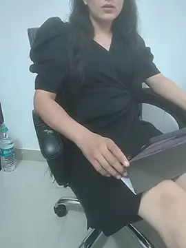 Snapshot of sushmita0 chatting on 28, 7, 2026 sushmita0 online show from 28, 7, 2026