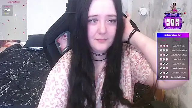Snapshot of your_8a8y chatting on 29, 6, 2026 your 8a8y online show from 29, 6, 2026