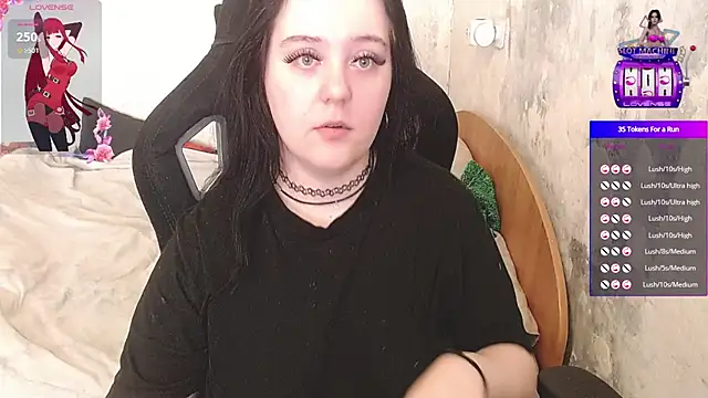 Snapshot of your_8a8y chatting on 6, 8, 2026 your 8a8y online show from 6, 8, 2026