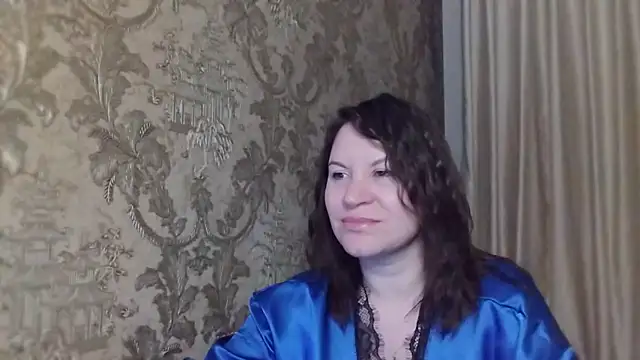 Snapshot of Lauralison chatting on 22, 7, 2026 Lauralison online show from 22, 7, 2026