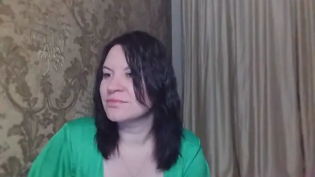 Snapshot of Lauralison chatting on 30, 7, 2026 Lauralison online show from 30, 7, 2026