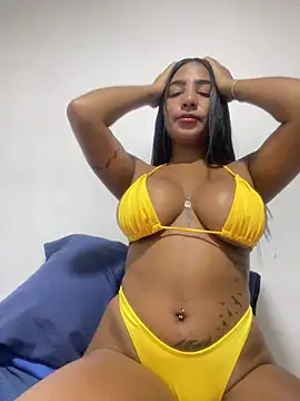 Snapshot of isabella_MU chatting on 18, 7, 2026 isabella MU online show from 18, 7, 2026