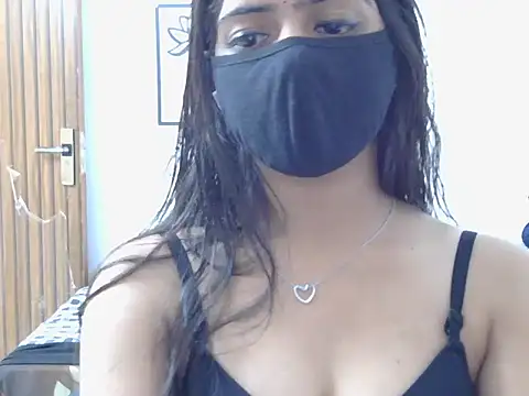 Snapshot of Ruchi-19 chatting on 4, 8, 2026 Ruchi-19 online show from 4, 8, 2026