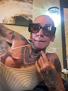 Snapshot of inked_up_jade chatting on 19, 6, 2026 inked up jade online show from 19, 6, 2026