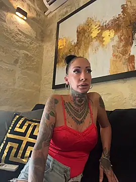 Snapshot of inked_up_jade chatting on 2, 7, 2026 inked up jade online show from 2, 7, 2026