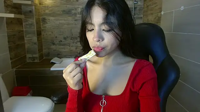 Snapshot of Amara_Connors chatting on 26, 7, 2026 Amara Connors online show from 26, 7, 2026