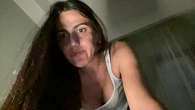 Snapshot of Rineliadi chatting on 6, 8, 2026 Rineliadi online show from 6, 8, 2026