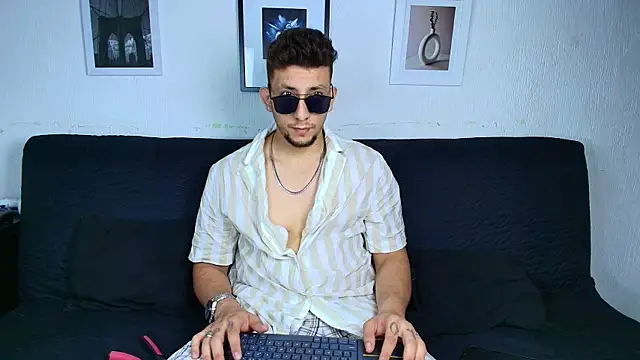 Snapshot of Sr_Maykol chatting on 31, 7, 2026 Sr Maykol online show from 31, 7, 2026
