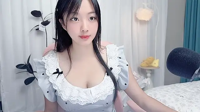 Winnie666999 online show from 24, 7, 2026