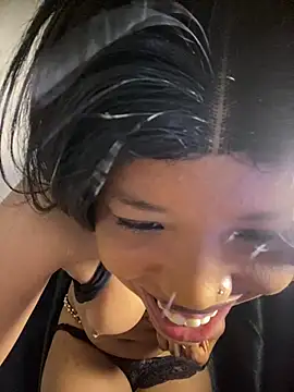 Snapshot of Horny_sexyiris chatting on 8, 7, 2026 Horny sexyiris online show from 8, 7, 2026
