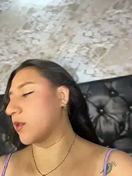 Lau Dreamgirl online show from 26, 6, 2026