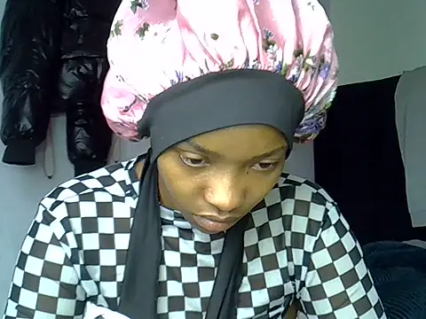 Snapshot of pretty_jaz chatting on 25, 6, 2026 pretty jaz online show from 25, 6, 2026