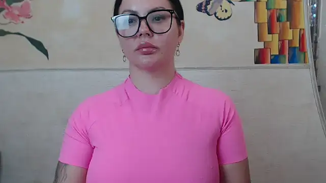 Snapshot of sweet_milla2 chatting on 23, 6, 2026 sweet milla2 online show from 23, 6, 2026