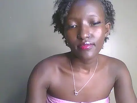 Snapshot of Keilay chatting on 4, 7, 2026 Keilay online show from 4, 7, 2026