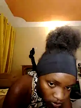 Snapshot of Lovey_nyams chatting on 1, 7, 2026 Lovey nyams online show from 1, 7, 2026