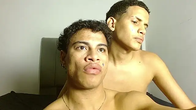 Snapshot of Jose_And_Daniel chatting on 25, 6, 2026 Jose And Daniel online show from 25, 6, 2026