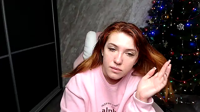 Reginasmilee online show from 18, 12, 2025