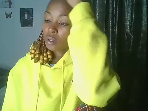 Snapshot of Prettyquueen chatting on 24, 6, 2026 Prettyquueen online show from 24, 6, 2026