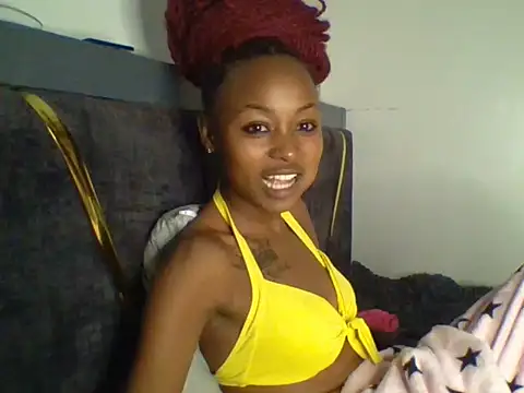 Snapshot of Prettyquueen chatting on 22, 7, 2026 Prettyquueen online show from 22, 7, 2026