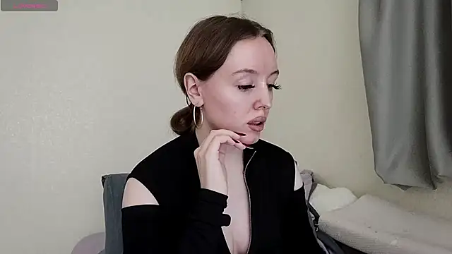 Snapshot of Felicia_Miller chatting on 24, 7, 2026 Felicia Miller online show from 24, 7, 2026
