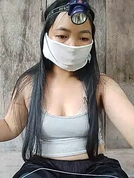 Snapshot of Hiha-nn chatting on 5, 8, 2026 Hiha-nn online show from 5, 8, 2026