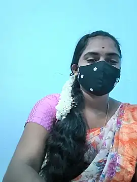 Snapshot of Megavarthinii chatting on 4, 8, 2026 Megavarthinii online show from 4, 8, 2026