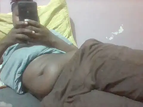 Snapshot of mislover chatting on 1, 8, 2026 mislover online show from 1, 8, 2026