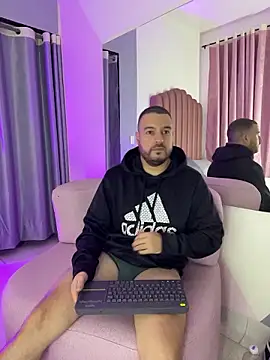 Snapshot of Nicola_D_Angelo chatting on 3, 7, 2026 Nicola D Angelo online show from 3, 7, 2026