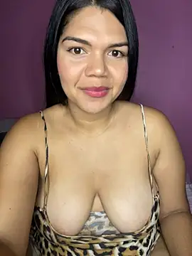 Snapshot of Miss_Sami0921 chatting on 8, 8, 2026 Miss Sami0921 online show from 8, 8, 2026