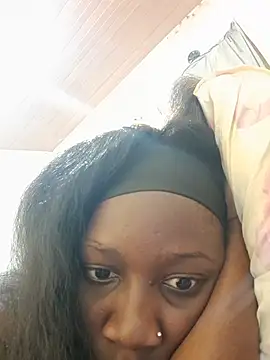 Snapshot of pookiezuu chatting on 31, 7, 2026 pookiezuu online show from 31, 7, 2026
