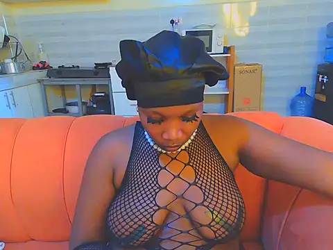 Snapshot of LolaAdriana chatting on 7, 7, 2026 LolaAdriana online show from 7, 7, 2026