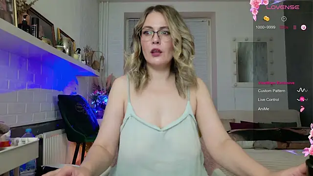 BeautyeyesLovely online show from 1, 12, 2025