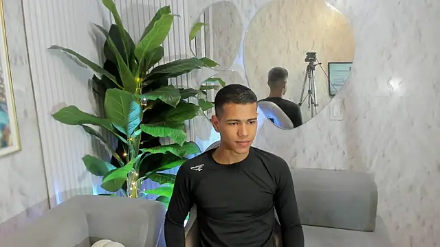 Snapshot of Noah_sexhotty chatting on 23, 7, 2026 Noah sexhotty online show from 23, 7, 2026