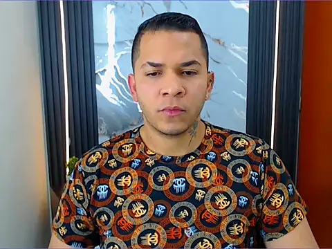 Snapshot of cristhian_gamboa chatting on 9, 7, 2026 cristhian gamboa online show from 9, 7, 2026