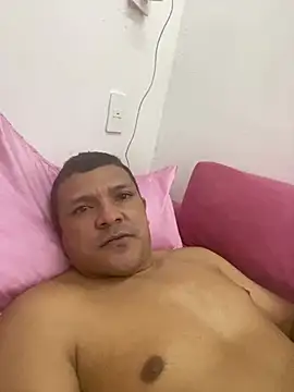Snapshot of naceliogotoso chatting on 4, 7, 2026 naceliogotoso online show from 4, 7, 2026
