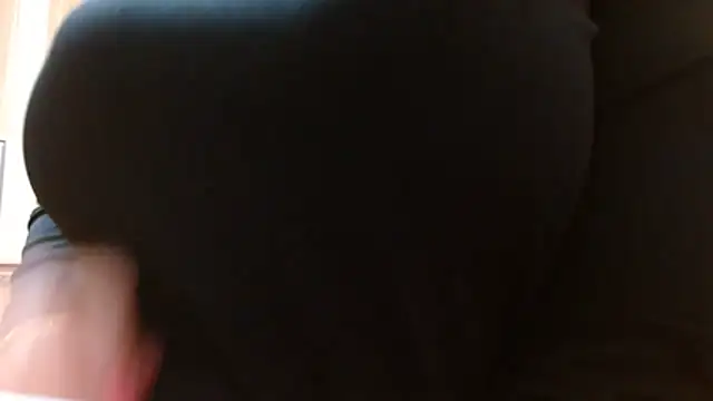 onebigdeepkiss online show from 9, 4, 2026