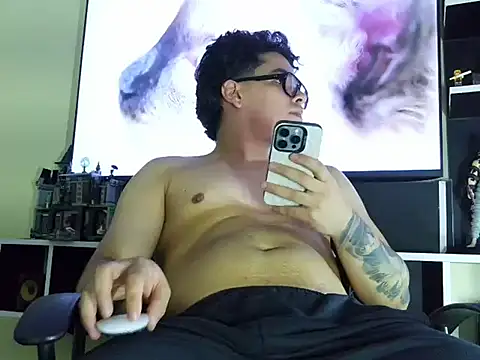 Snapshot of Javi_bermuzzi chatting on 3, 7, 2026 Javi bermuzzi online show from 3, 7, 2026