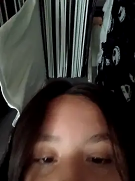 Snapshot of secretgirl2U chatting on 3, 7, 2026 secretgirl2U online show from 3, 7, 2026