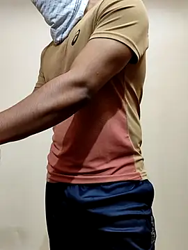 Snapshot of monsty051 chatting on 1, 7, 2026 monsty051 online show from 1, 7, 2026