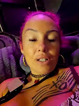 Snapshot of Xobabexx chatting on 12, 7, 2026 Xobabexx online show from 12, 7, 2026