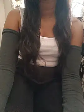 sezzling diksha  online show from 5, 7, 2026